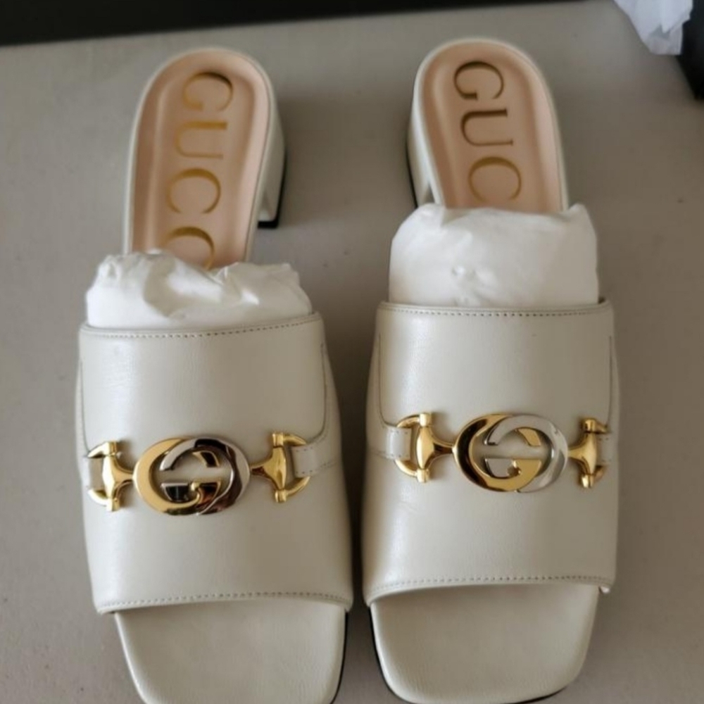 Gucci mule sandals